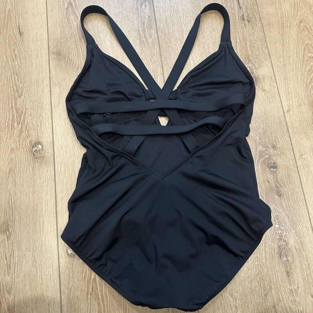 Seafolly Active Plunge V-Neck One Piece Swimsuit Black US Size 10 Anthropologie - Picture 5 of 9